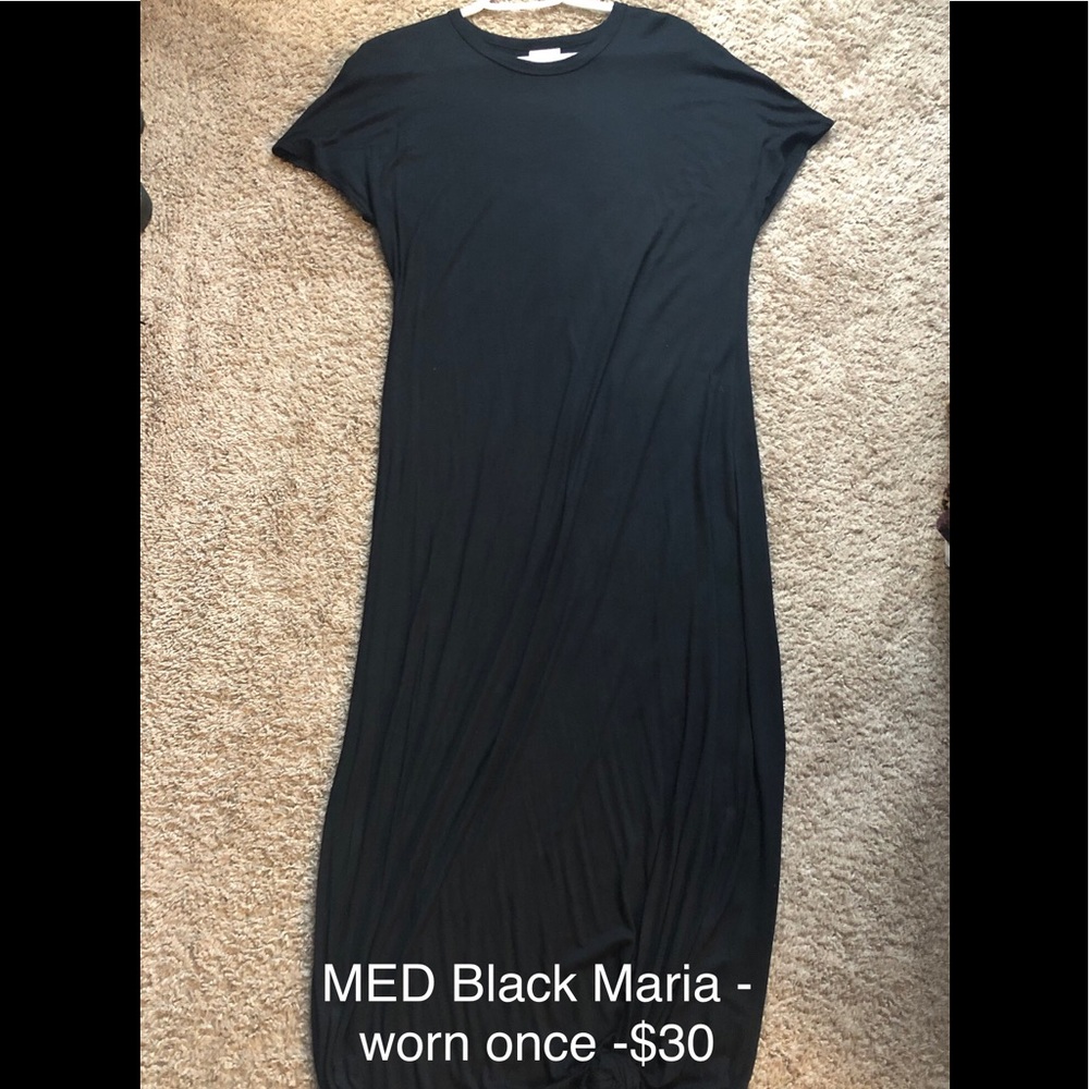 Medium LuLaRoe Maria dress BLACK